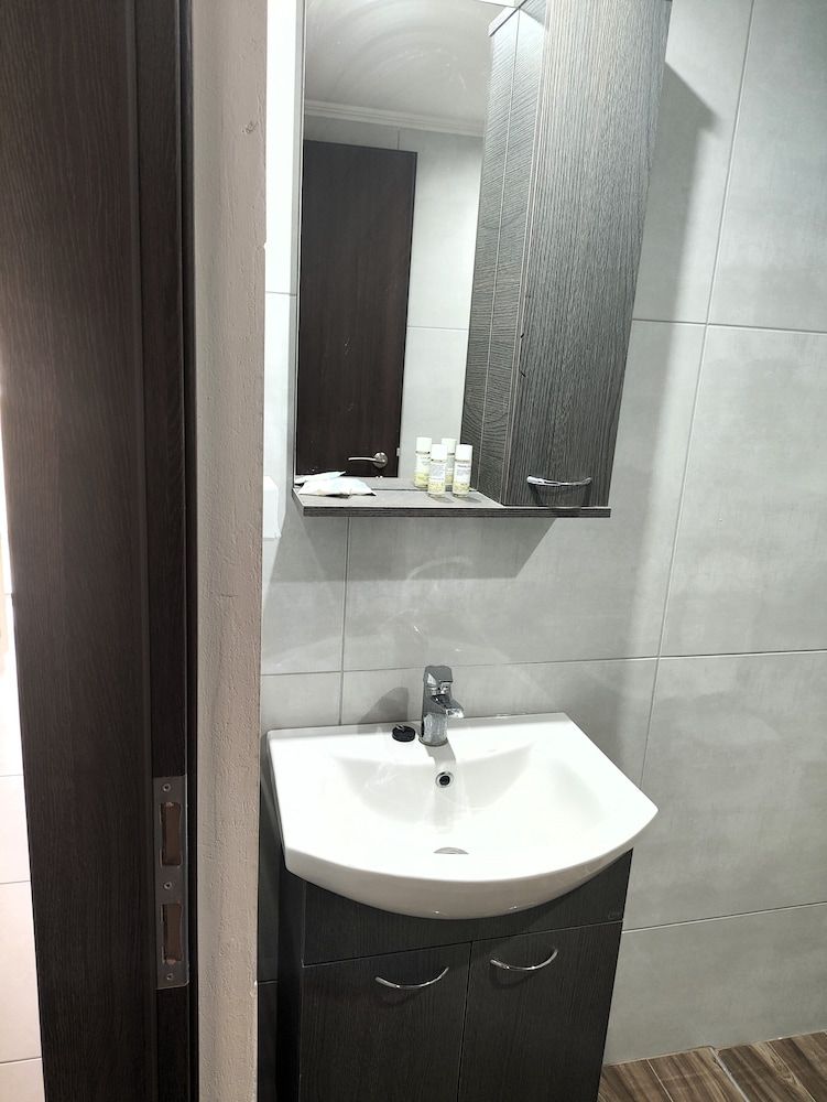 Georgia's Garden by Omilos Hotels Apartment 11