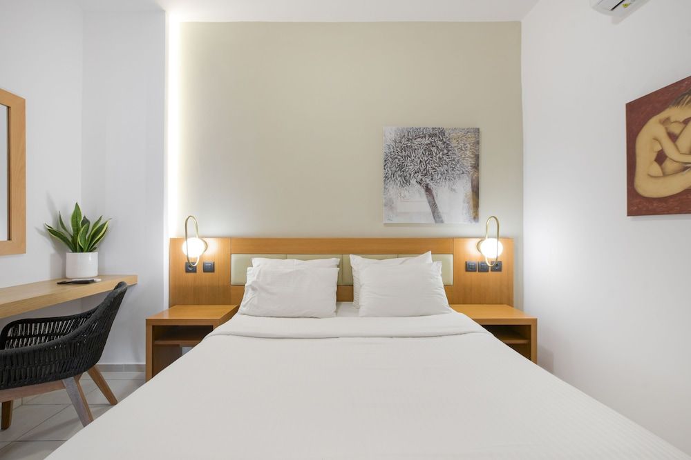 Georgia's Garden by Omilos Hotels Junior Suite 7