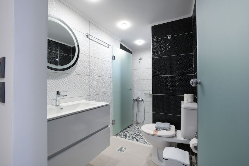 Georgia's Garden by Omilos Hotels Junior Suite 9