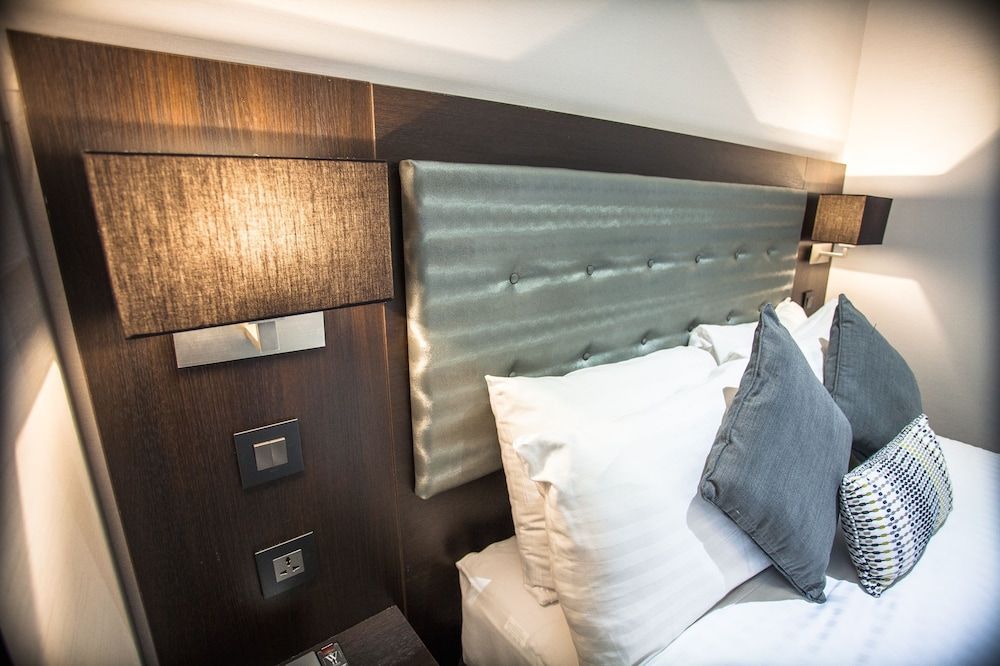 undefined W14 Hotel 9