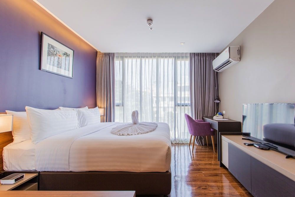 undefined Amp Am House Hotel