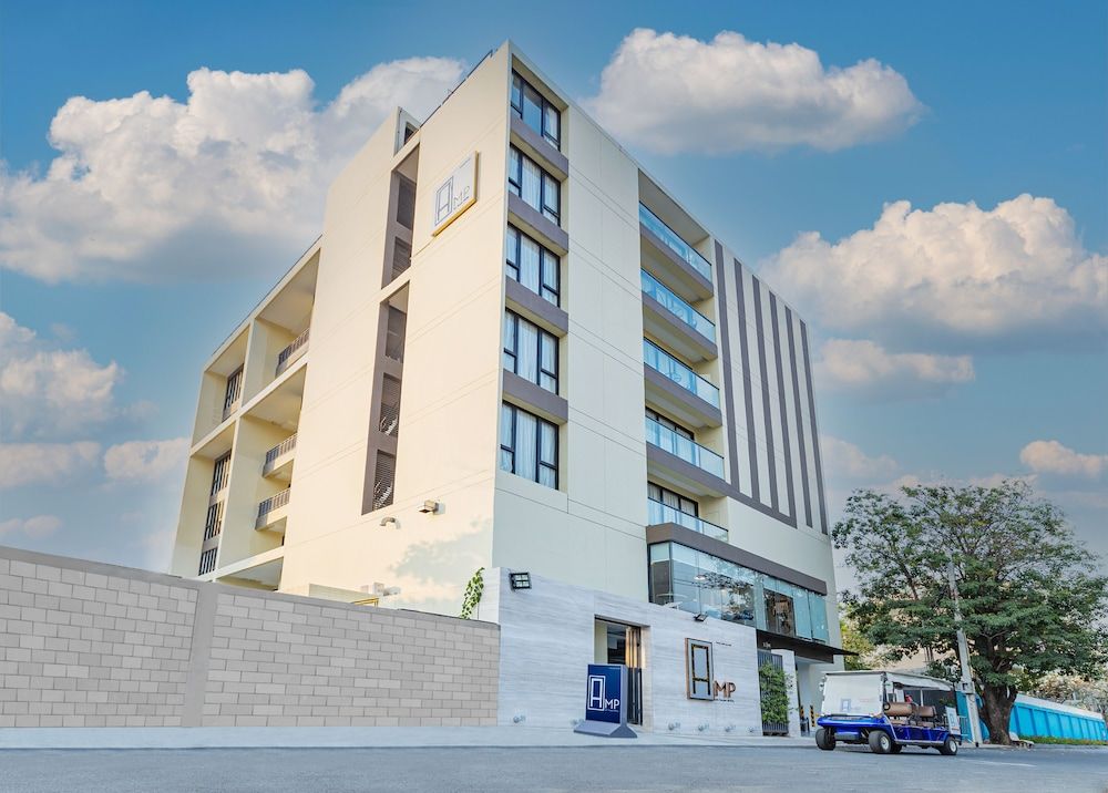 undefined Amp Am House Hotel 6