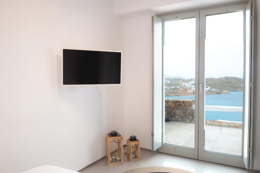 The Summit of Mykonos Panoramic Suite, Sea View 16