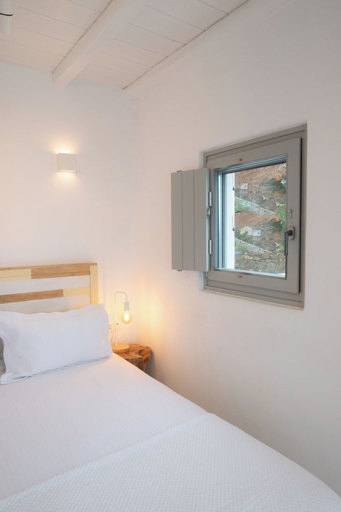 The Summit of Mykonos Panoramic Suite, Sea View 4