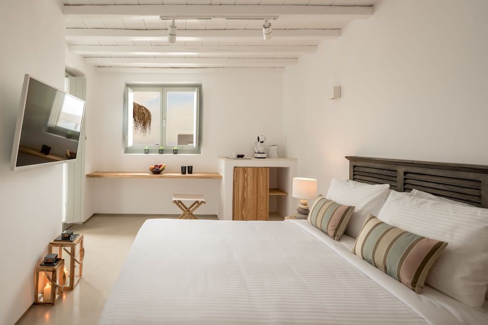 The Summit of Mykonos