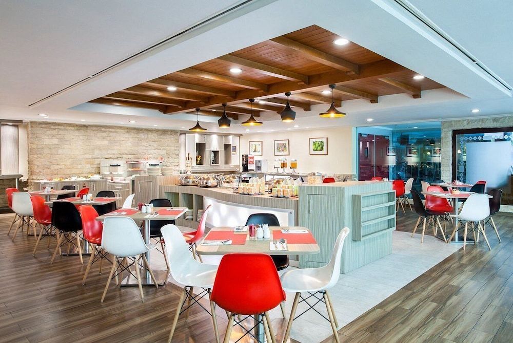 undefined Tamarin Hotel Jakarta manage by Vib Hospitality Management 5