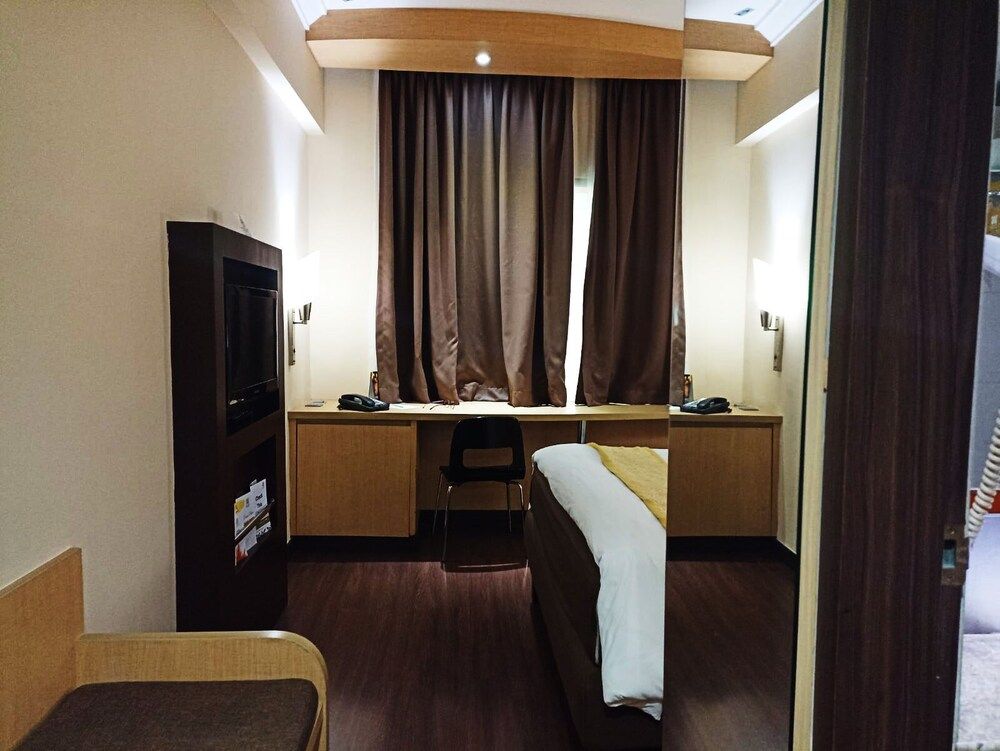 Tamarin Hotel Jakarta manage by Vib Hospitality Management Superior Double Room, 1 Queen Bed 9