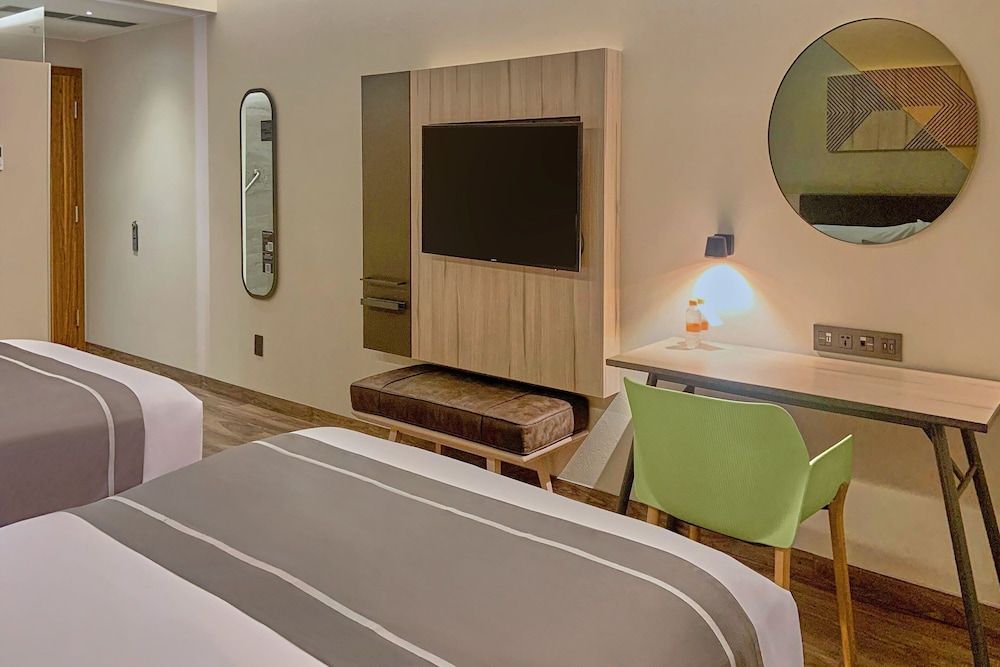 City Express Plus by Marriott Mexicali Room, 2 Double Beds 5