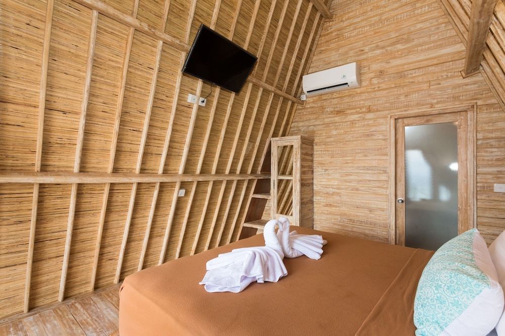 The Dewi Sun Sun Suite Romantic Studio Suite, Sea View 3