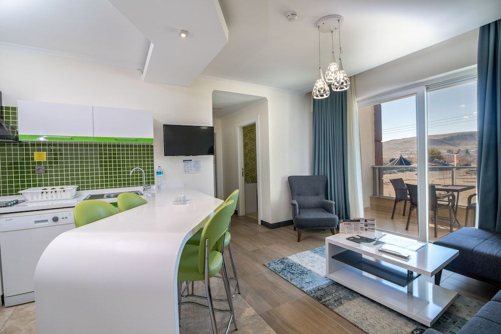 Aforia Thermal Residences Grand Suite, 2 Bedrooms, Non Smoking, Hill View 9