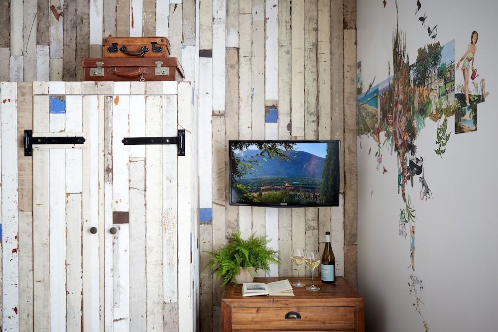 Artist Residence Brighton Comfort Double Room, Sea View 4