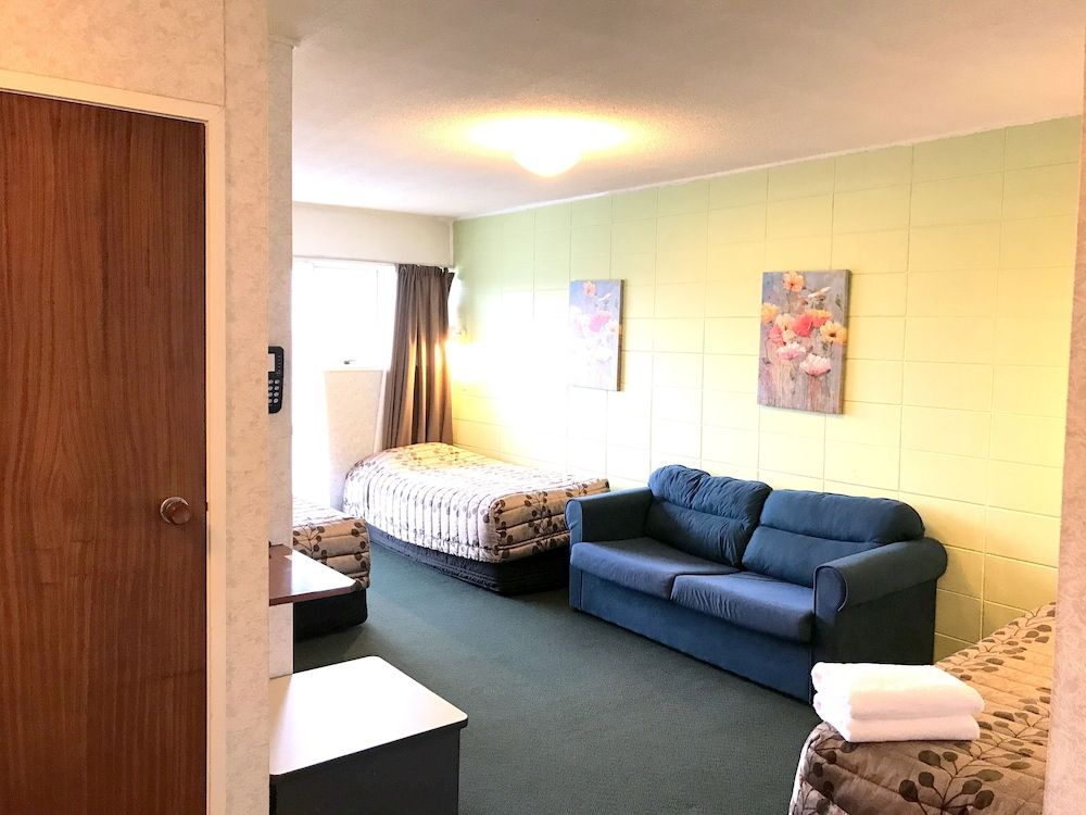 Greenview Motel