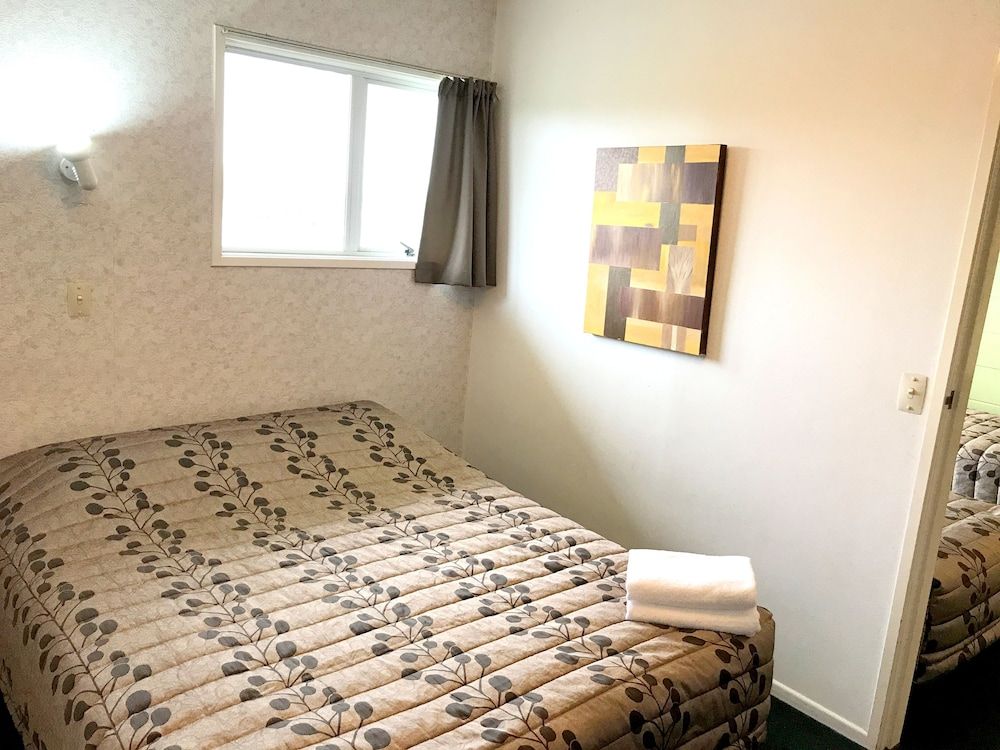undefined Greenview Motel 10