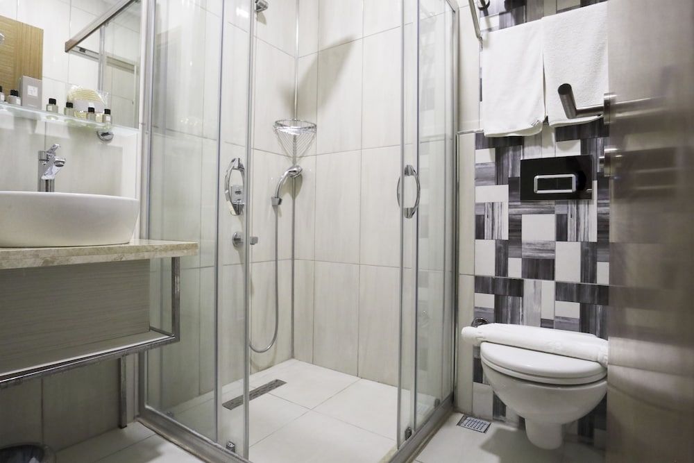 NL Amsterdam Hotel Economy Double Room 7