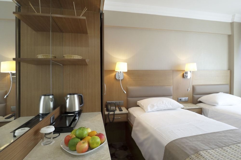 NL Amsterdam Hotel Economy Twin Room 2