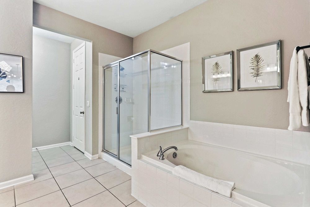 Cozy Vista Cay Condo! Free Resort Access Apartment (3 Bedrooms) 7