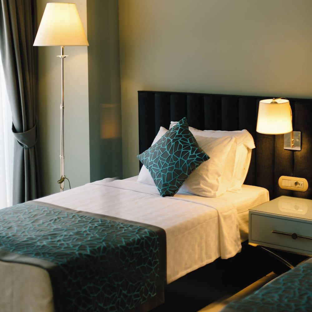 Capella Otel Business Twin Room, Non Smoking 2