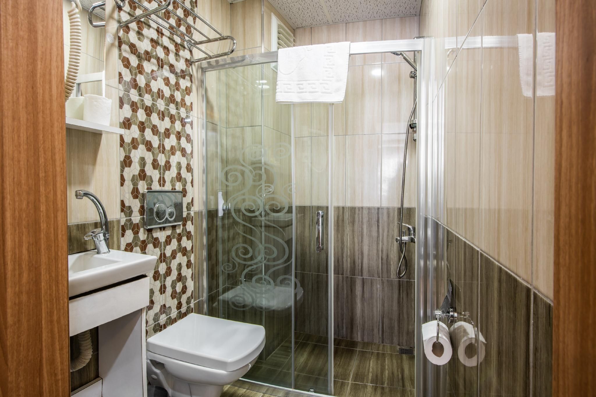 Istanbul Sirkeci Otel Triple Oda 14