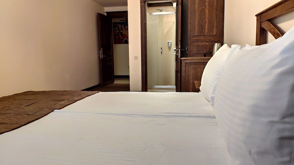 Deluxe Double Room, 1 Queen Bed, City View