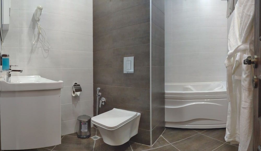 undefined Maajid Hotel & Restaurant 9