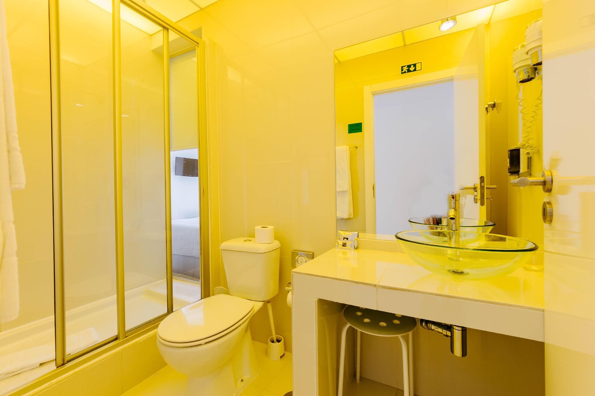Lisbon Art Stay Hotel & Apartments Studio Apartment 2