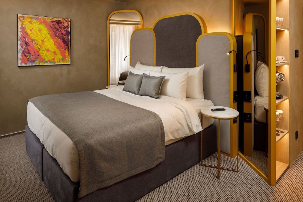 Signature Junior Suite