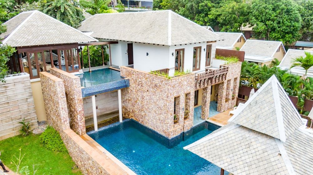 Pawanthorn Luxury Pool Villa Samui