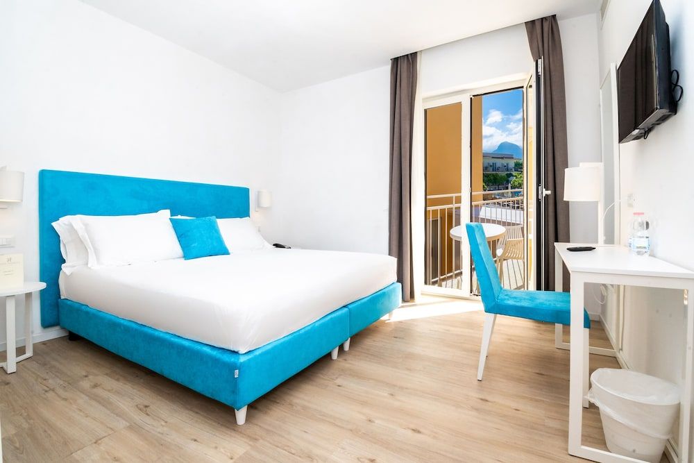 undefined Hotel Isabella 5