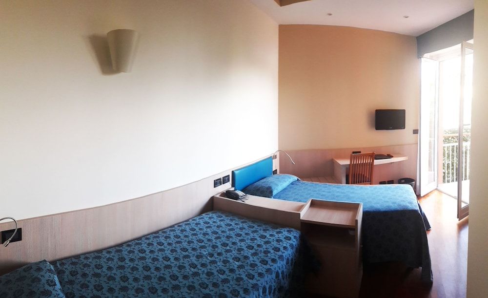 Hotel Esperia Standard Twin Room, Balcony 4