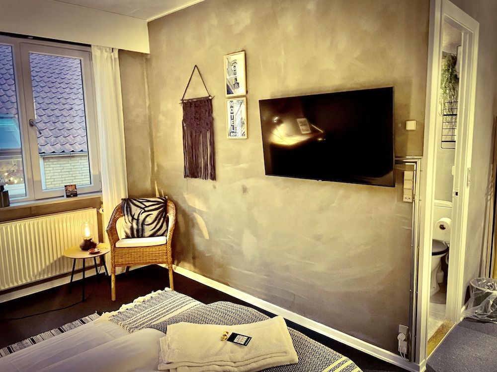 Hotel Gammel Havn - Good Night Sleep Tight Family Quadruple Room, 1 Queen Bed with Sofa bed 6