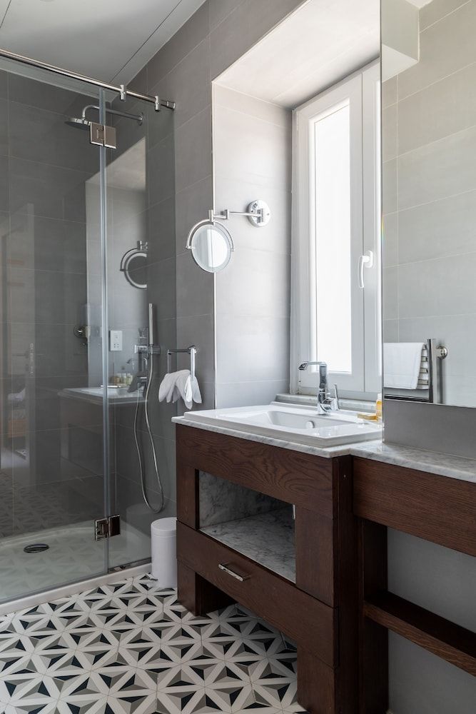 MYN in Rabat Deluxe Double Room 4
