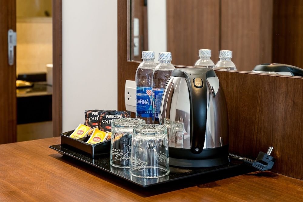 Val Soleil Hotel Suite, 1 King Bed 5