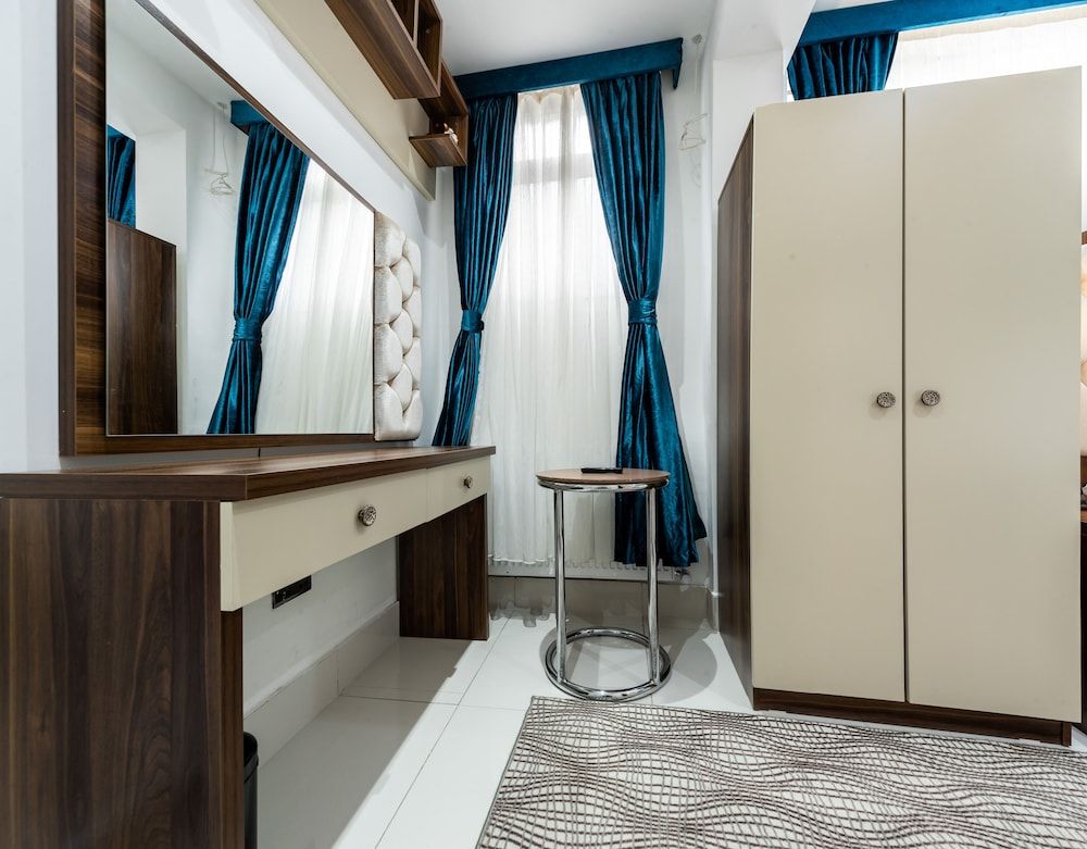 Vilenza Hotel Standard Double Room, Private Bathroom 11