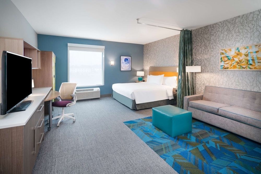 undefined Home2 Suites by Hilton Brunswick 3