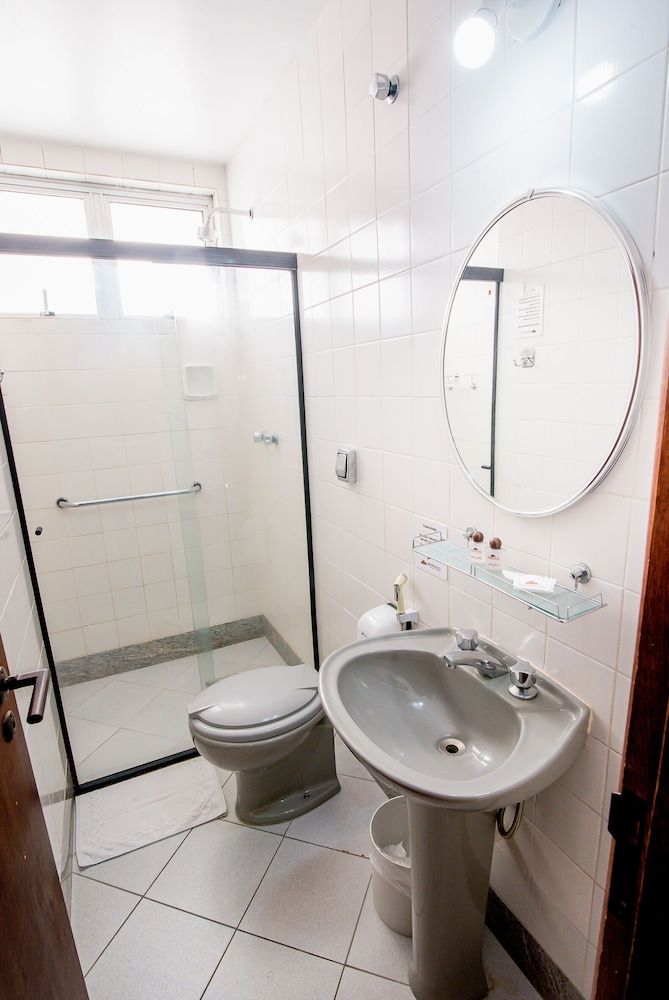 Serrano Residencial Hotel Triple Room 4