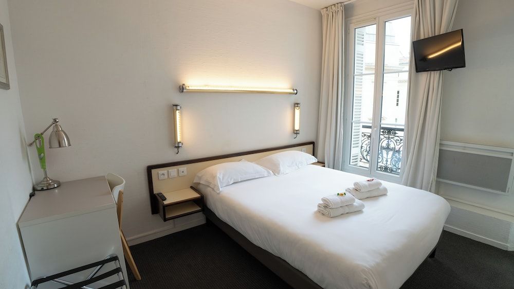 Hotel des Grands Hommes - Bordeaux Centre Double Room 3