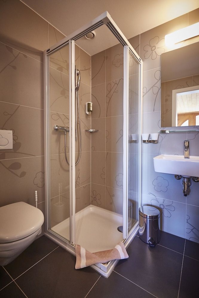 Landhaus Double Room 15