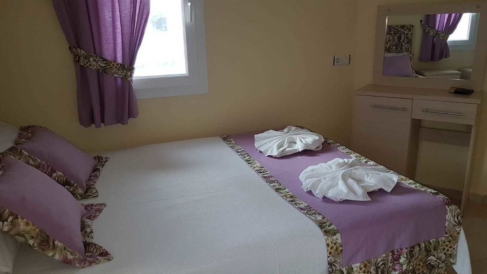 Canna Garden Hotel - Adults Only Standard Room 22