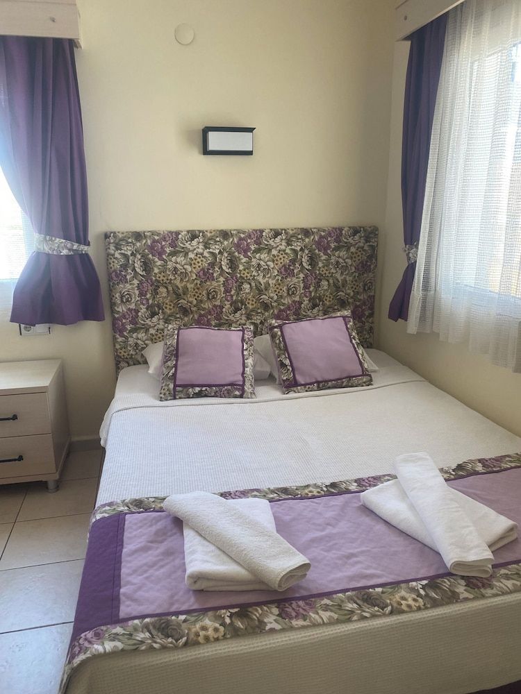 Canna Garden Hotel - Adults Only Standard Room 19