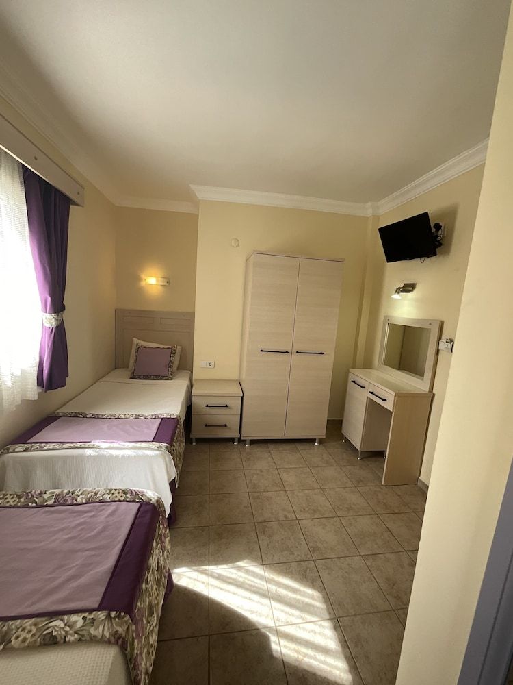 Canna Garden Hotel - Adults Only Standard Room 11