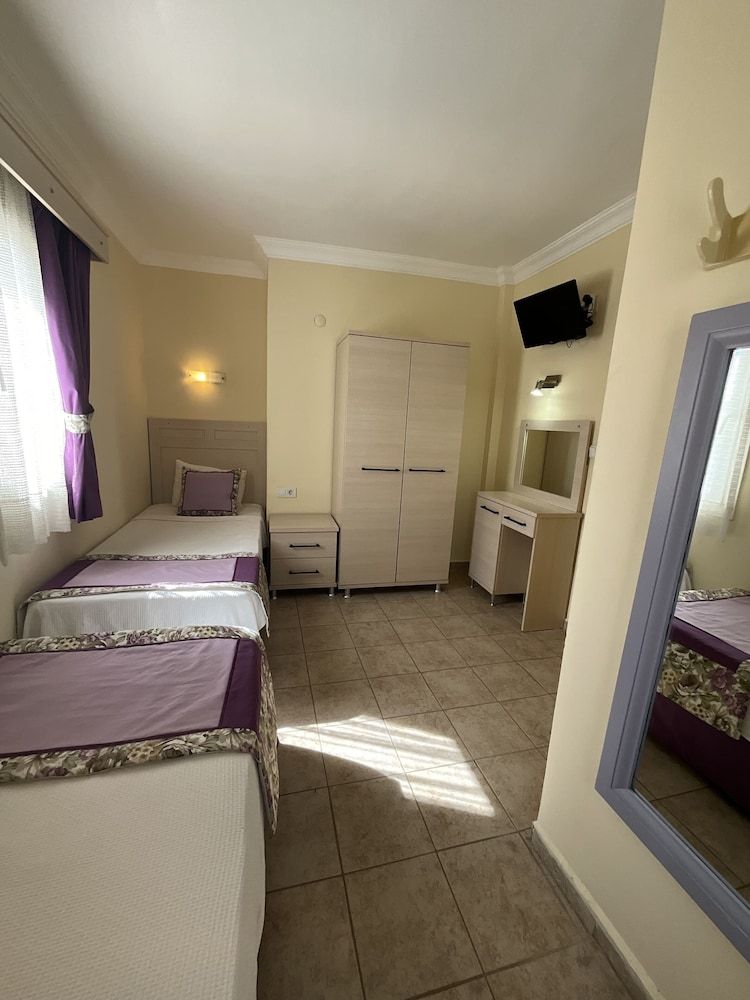 Canna Garden Hotel - Adults Only Standard Room 19