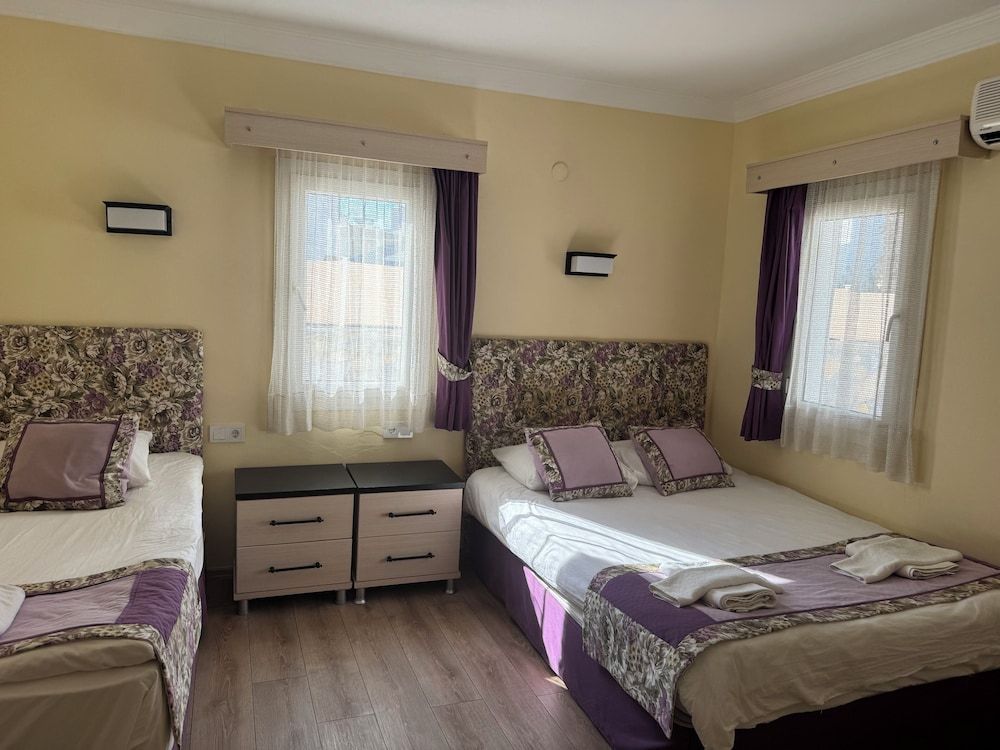 Canna Garden Hotel - Adults Only Standard Room 11