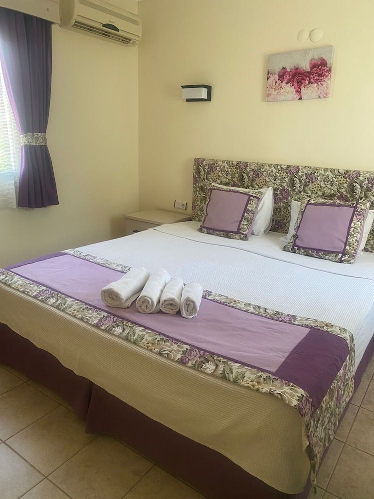 Canna Garden Hotel - Adults Only Standard Room 27
