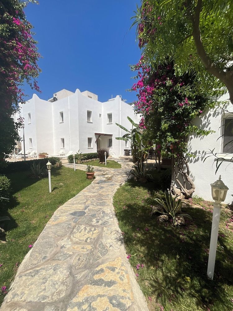 undefined Canna Garden Hotel - Adults Only 8