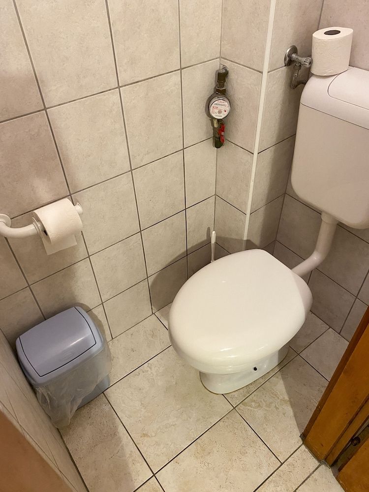 Gold Apartments Comfort Apartment, 2 Bedrooms, Balcony, Garden View 6