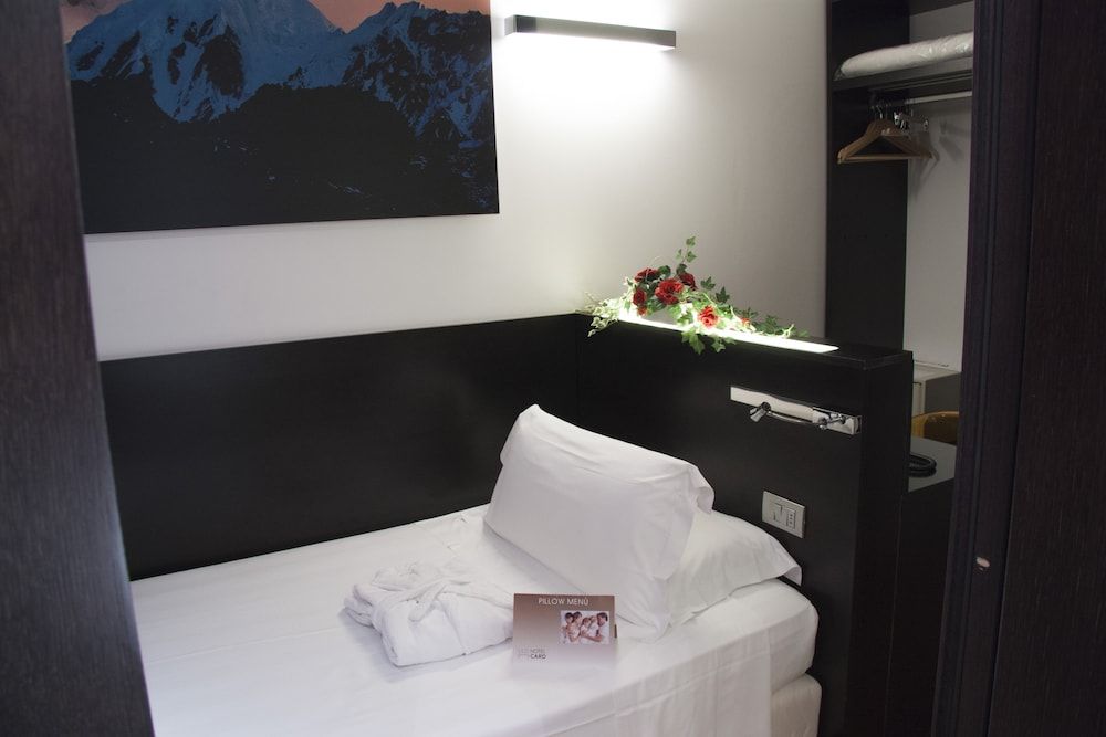 Basic Single Room
