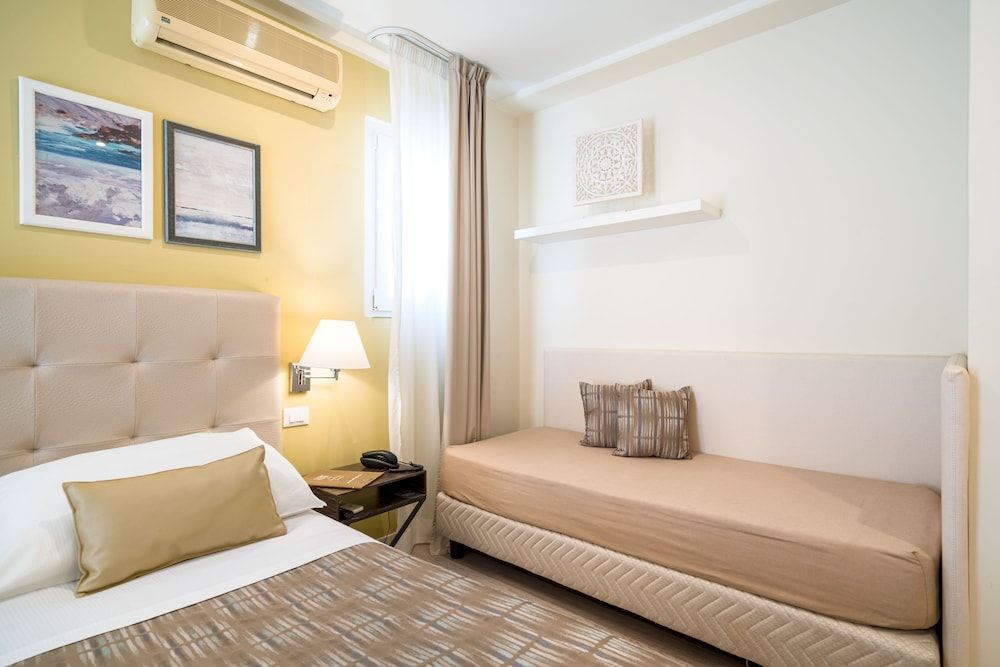 Hotel Rivage Taormina Comfort Quadruple Room, Partial Sea View 6