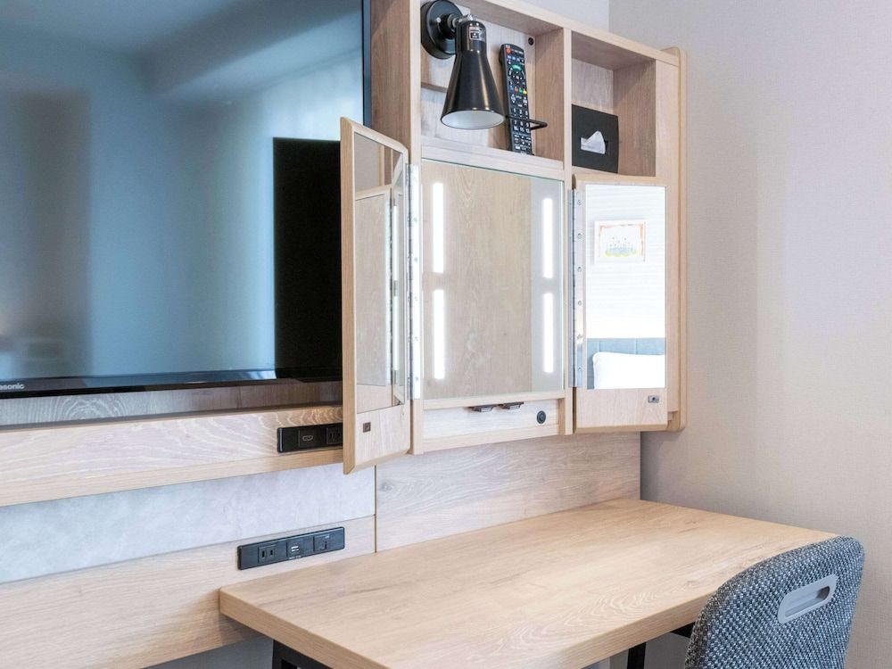 Comfort Hotel Nagoya Shinkansenguchi Standard Room, 2 Twin Beds, Non Smoking 6