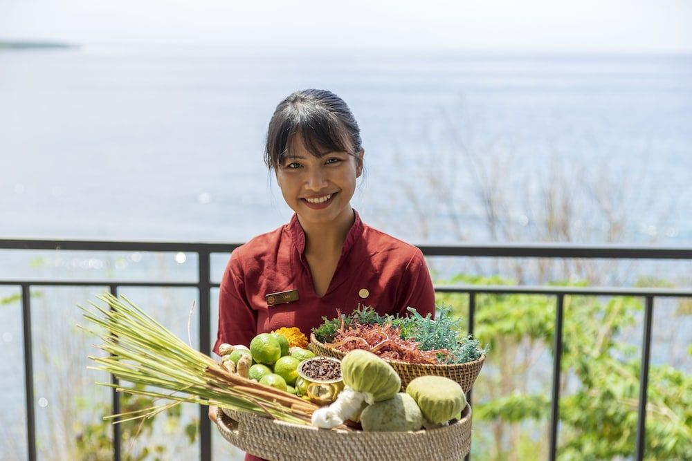 undefined Adiwana Warnakali Resort 9