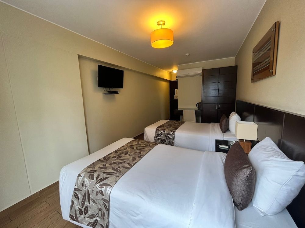 Hotel El Tambo 2 Standard Twin Room 3